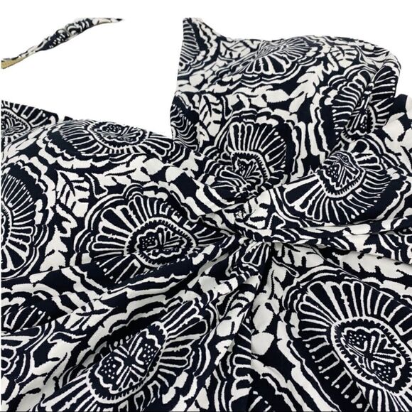 Echo Knot Front Black White One Piece Swimsuit - Picture 7 of 10